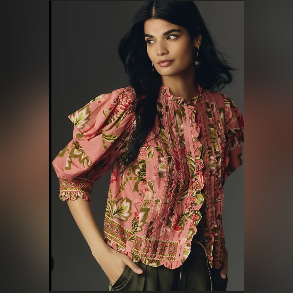 Farm Rio Aura Floral Short-Sleeve Blouse Size MEDIUM